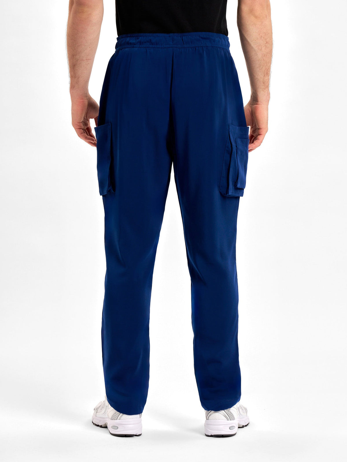 INAURA Avery Mens Straight Leg Scrub Pant CSP946ML
